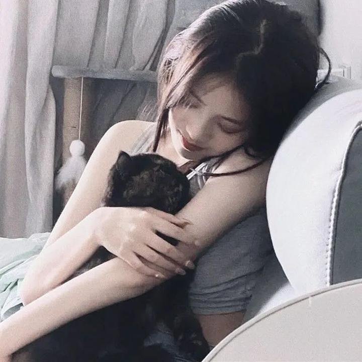 绣花鞋奇案海报